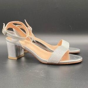 NEW DREAM PAIRS Women's Open Toe Ankle Strap Low Block Heels Silver Size 8.5